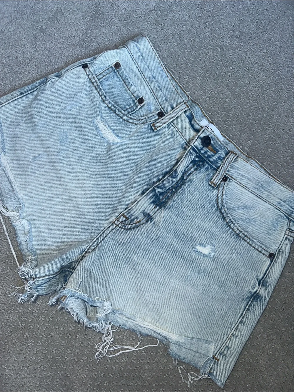 Like New! Pistola Distressed Light Wash Denim Cutoff Shorts - Women 28